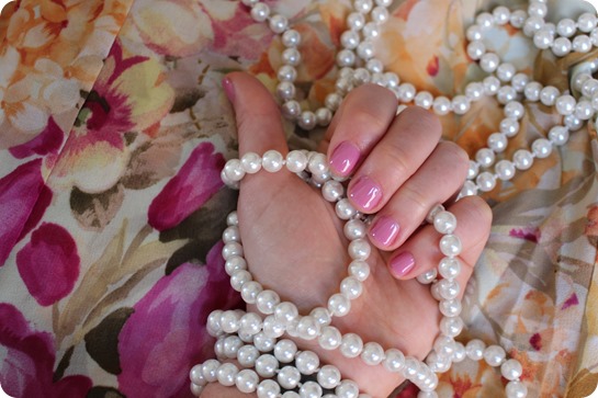 Red Carpet Manicure