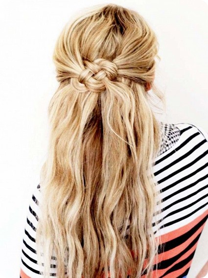 knotted half up knotted half up